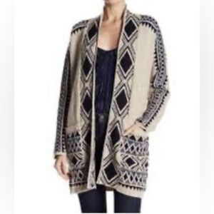Lucky Brand Navy and Cream Patterned Sweater